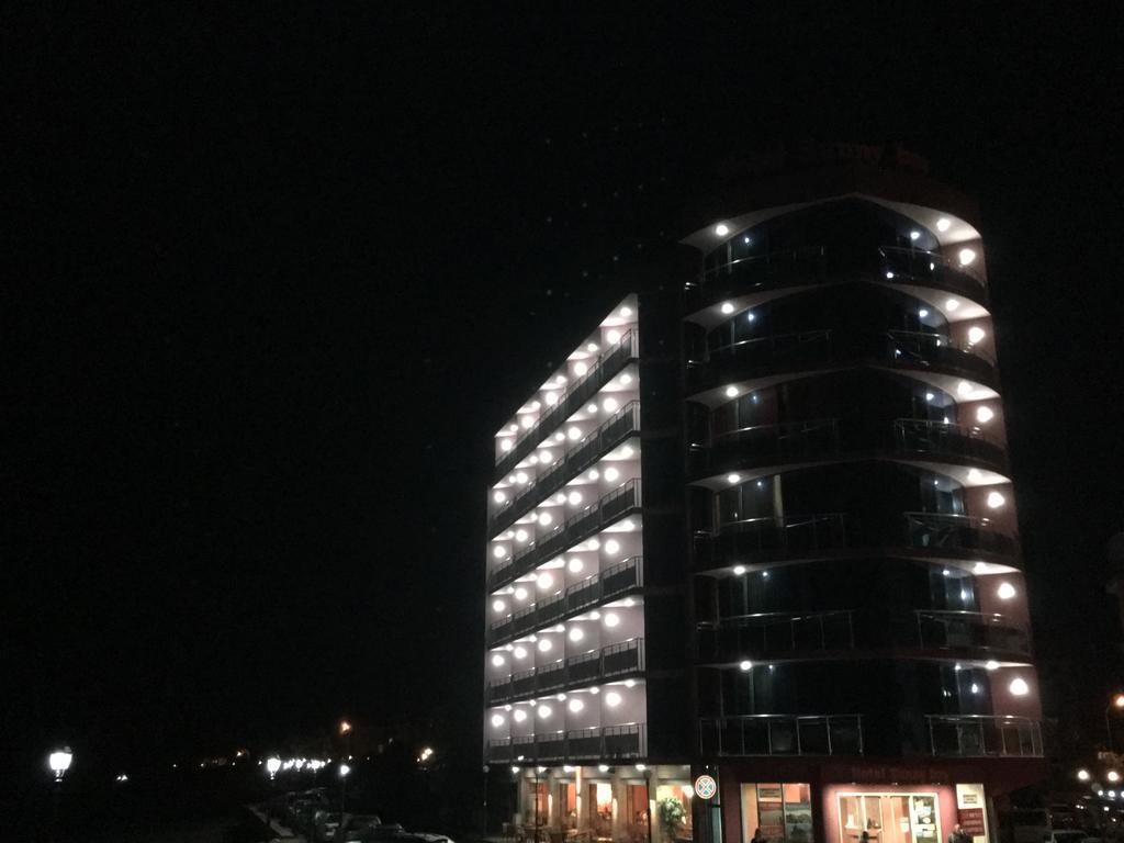 Sunny Bay Beach Hotel Pomorie Exterior photo